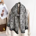 thumbnail image 3 of Bufandas de lujo de moda de otoño e invierno para mujer, bufandas suaves y cálidas de algodón y lino con estampado geométrico, bufandas grandes, chales musulmanes, 3 of 5