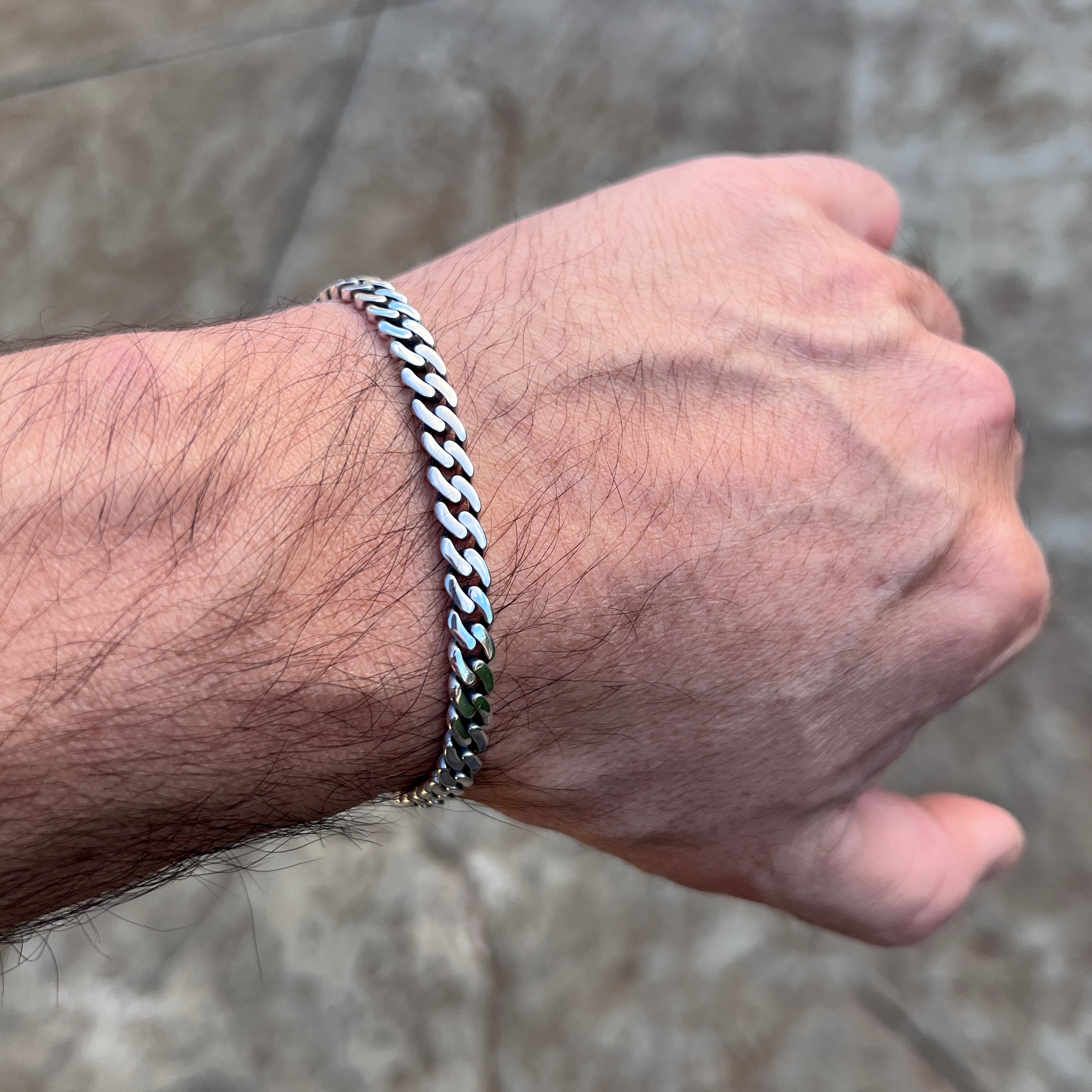 f324b90e-51a2-4aaf-8045-