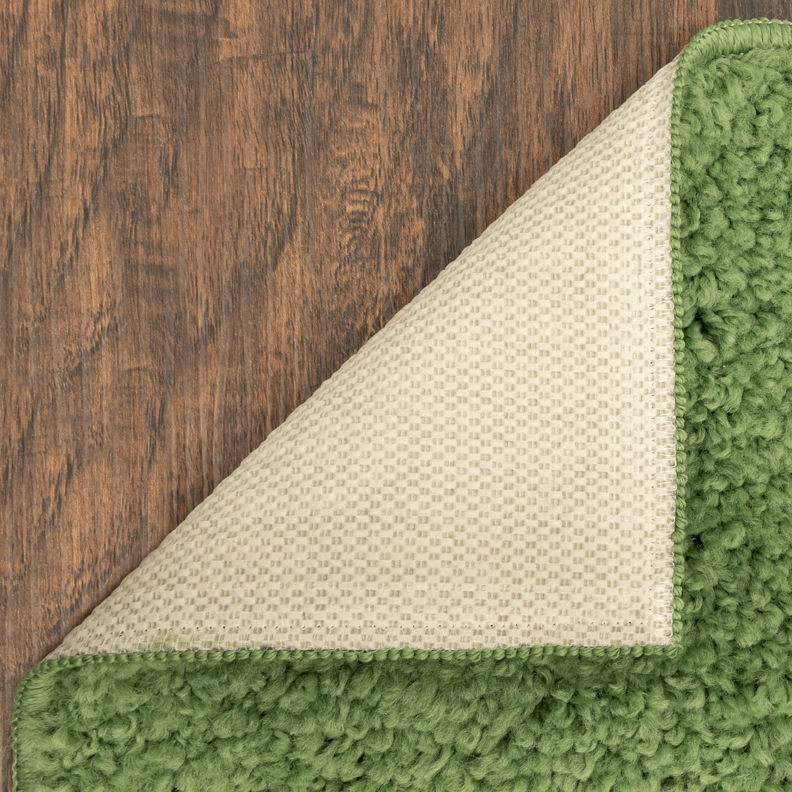 Mainstays Traditional Solid Green Shag Indoor Runner Rug, 2' x 6'