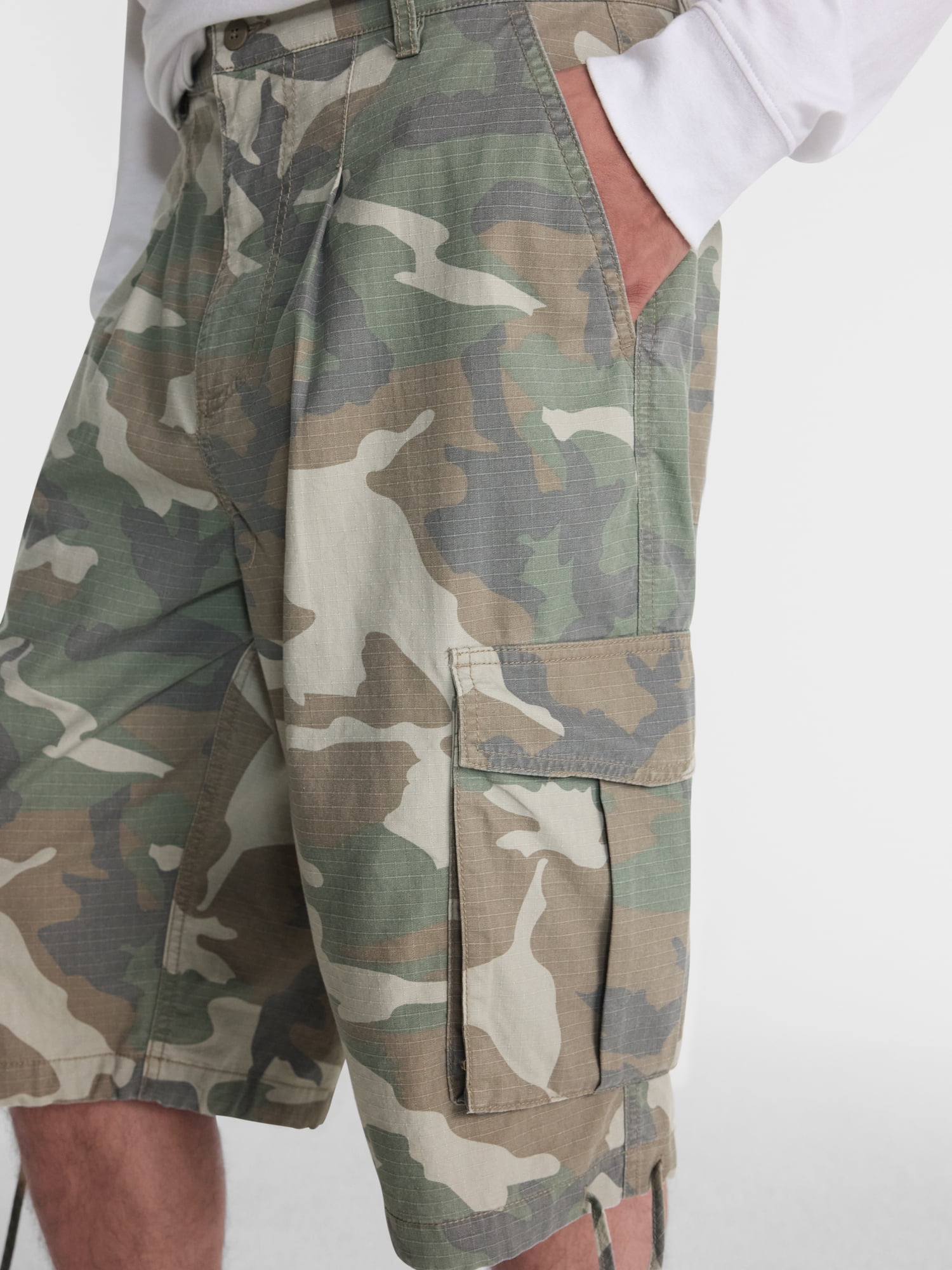 No Boundaries Wide Cargo Shorts, 13.5'' Inseam, Men's Sizes XS-5XB