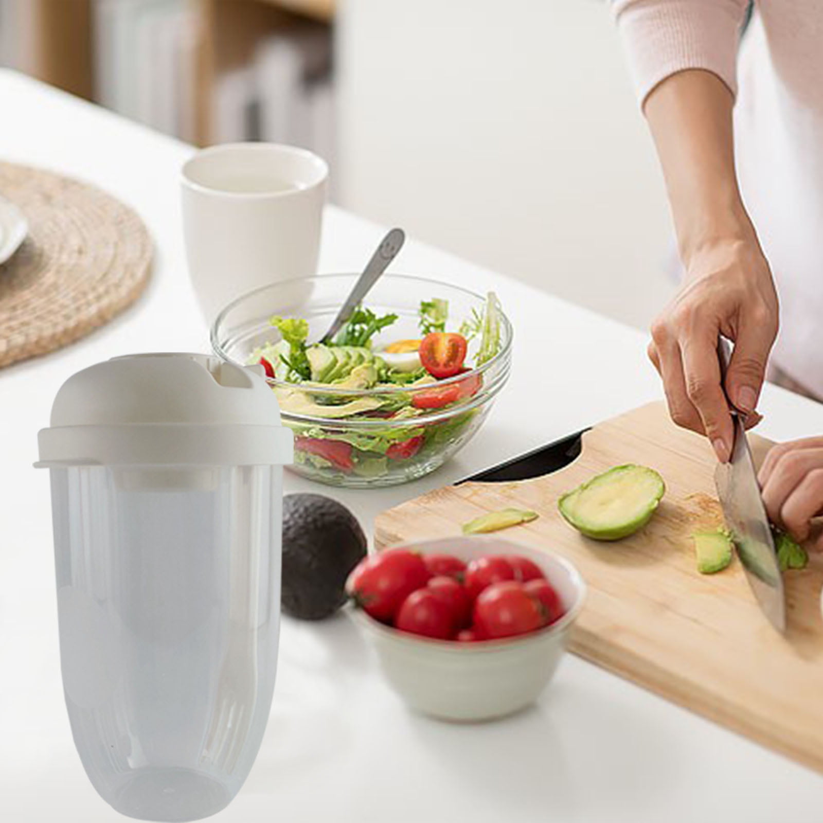 GFZYLQ Keep Fit Salad Meal Shaker Cup,Salad Container for Lunch, Portable Fruit and Vegetable Salad Cups Container with Fork & Salad Dressing Holder