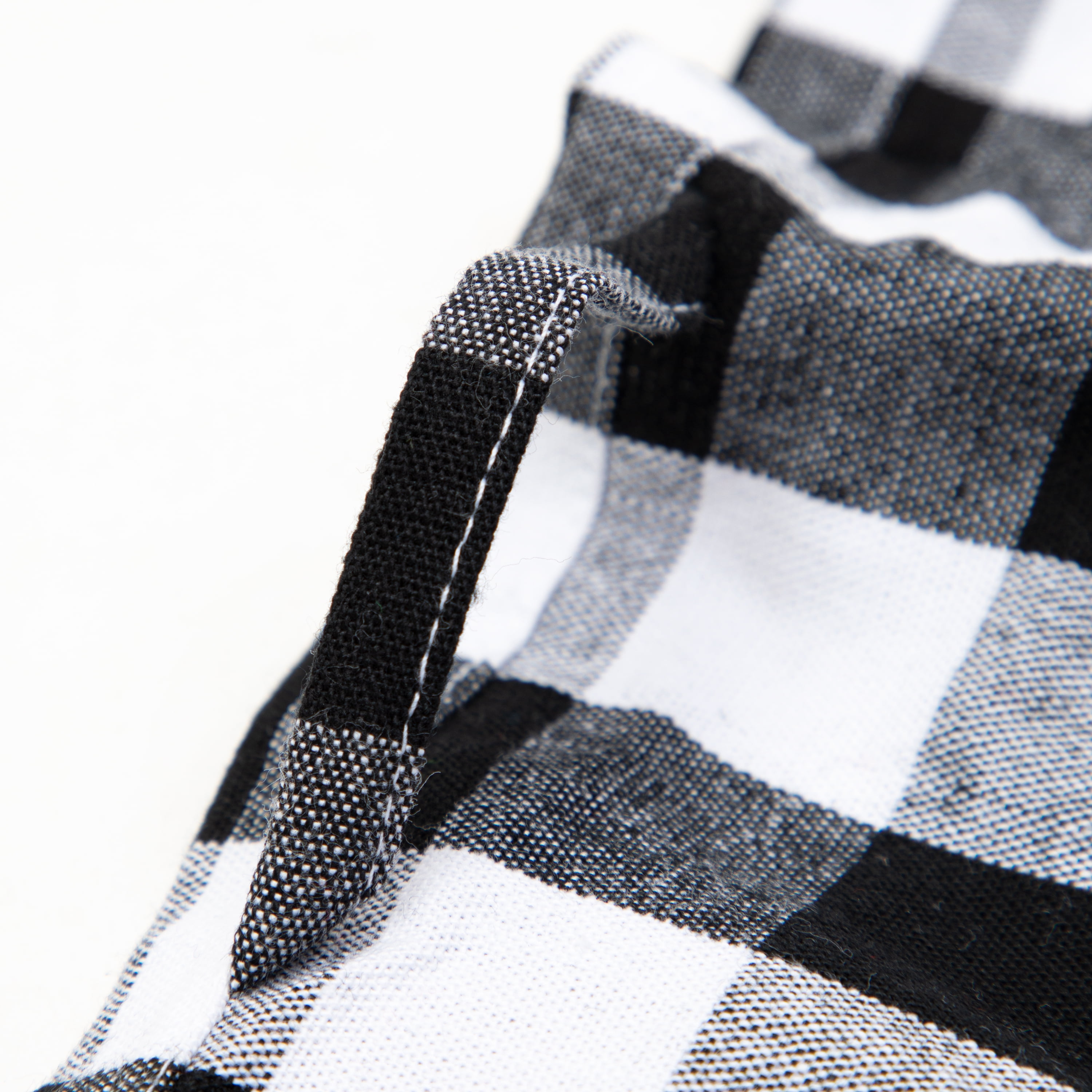 Buffalo Plaid Dish Towel Kit - Classic Black/Natural White, Weaving Kit -  Halcyon Yarn