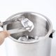 thumbnail image 5 of Bandeja para cubitos de hielo de doble nivel de 1,2 L, cubo de hielo de acero inoxidable con tapa, cubo de hielo con clip para hielo, cubo de cerveza inclinado, 5 of 8
