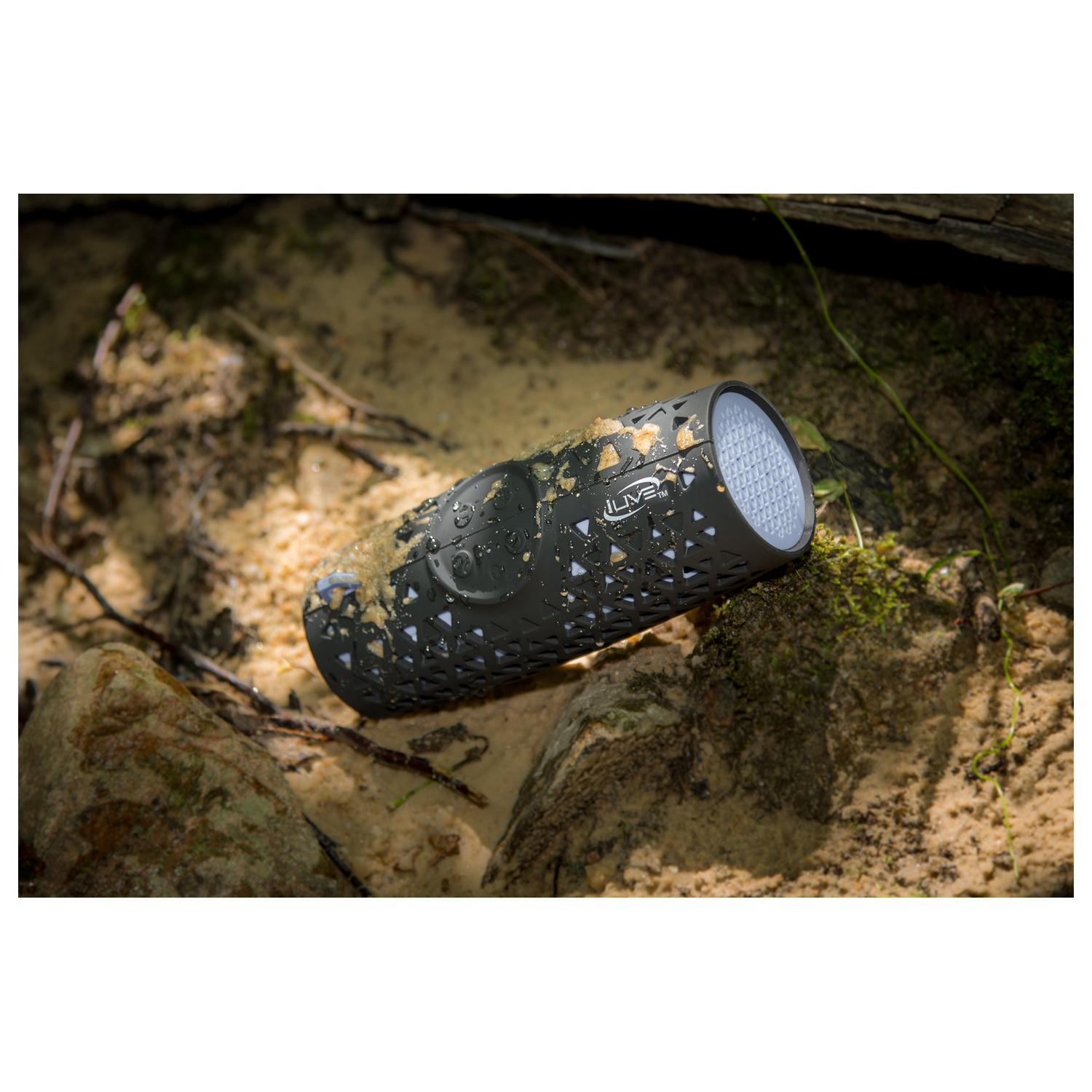 iLive Waterproof Portable BluetoothWireless Speaker, ISBW337B, Black - image 5 of 7