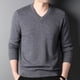 thumbnail image 2 of Suéter de cuello en V para hombres jóvenes y de mediana edad, de moda, simple, camisa de fondo, suéter cálido de cuello de corazón de color sólido, 2 of 6