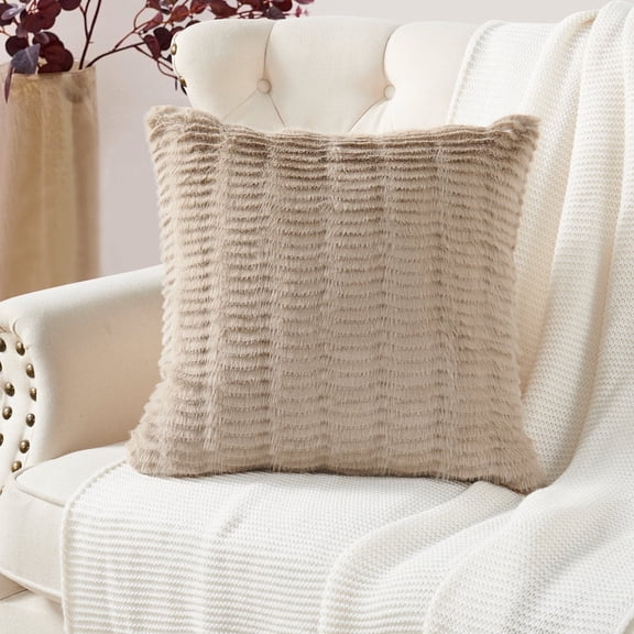 Home Soft Things Shaggy Wavy Faux Fur Pillow Covers, 1 piece, 20"x20", Light Taupe