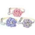 thumbnail image 4 of Collier Élégant de Gentleman pour Chat Camélia avec Ornement pour Compagnons Félins Stylés, 4 of 8