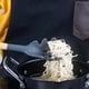 thumbnail image 4 of Juego de utensilios de cocina de 2 piezas, juego de utensilios de cocina de silicona antiadherente con mango de madera (gris) Vhermosa, 4 of 5
