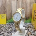 thumbnail image 2 of Reloj Para Mujer Q&q Q969j Q969j001y Dorado, 2 of 3