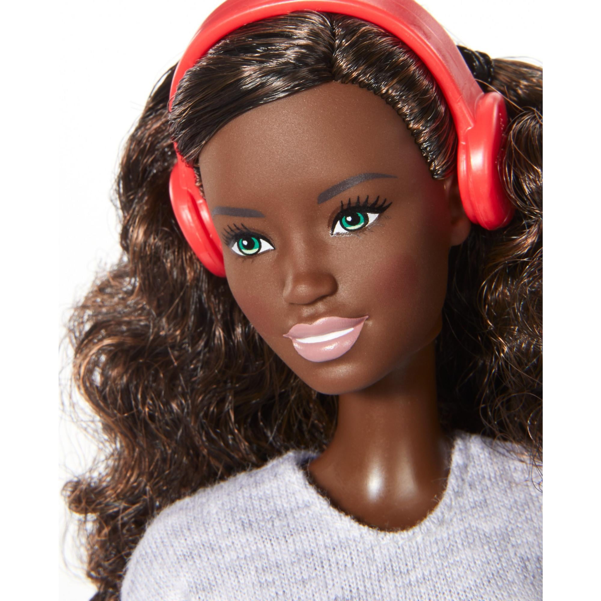 barbie musician doll and playset