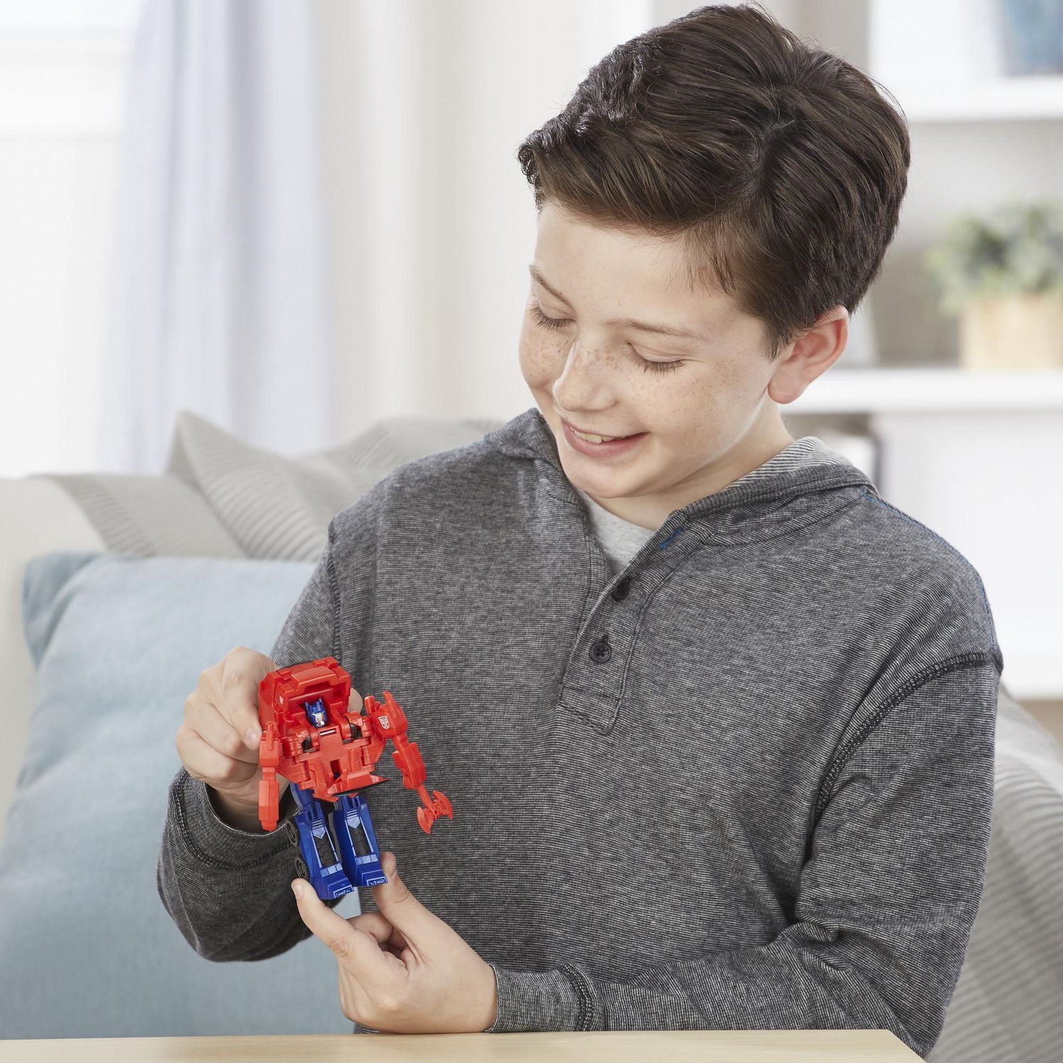 Transformers Cyberverse Action Attackers: 1-Step Changer Optimus Prime Action Figure