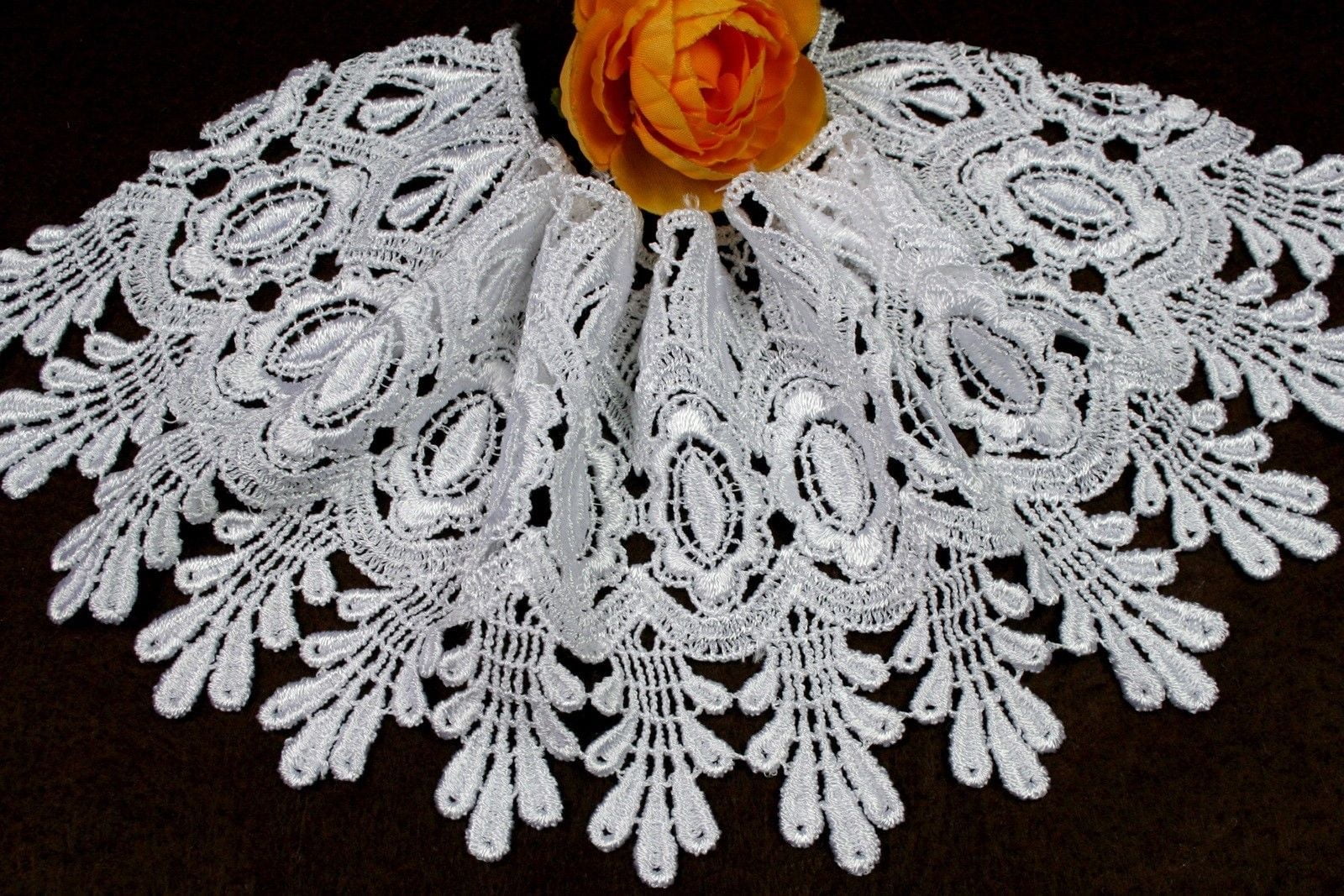 Kiddo 6/" White or Ivory Floral Scalloped Guipure Rayon Venice Lace Trim by Yard