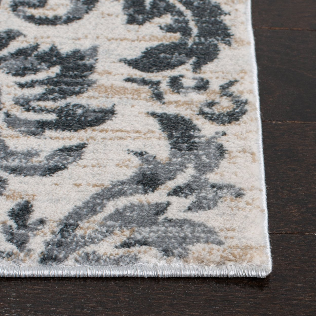 Safavieh Isabella Altan Floral Trellis Area Rug or Runner