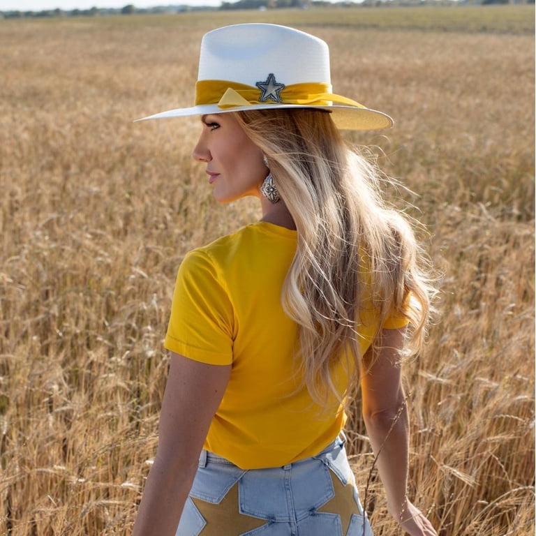Charlie 1 Horse Women display picture 2