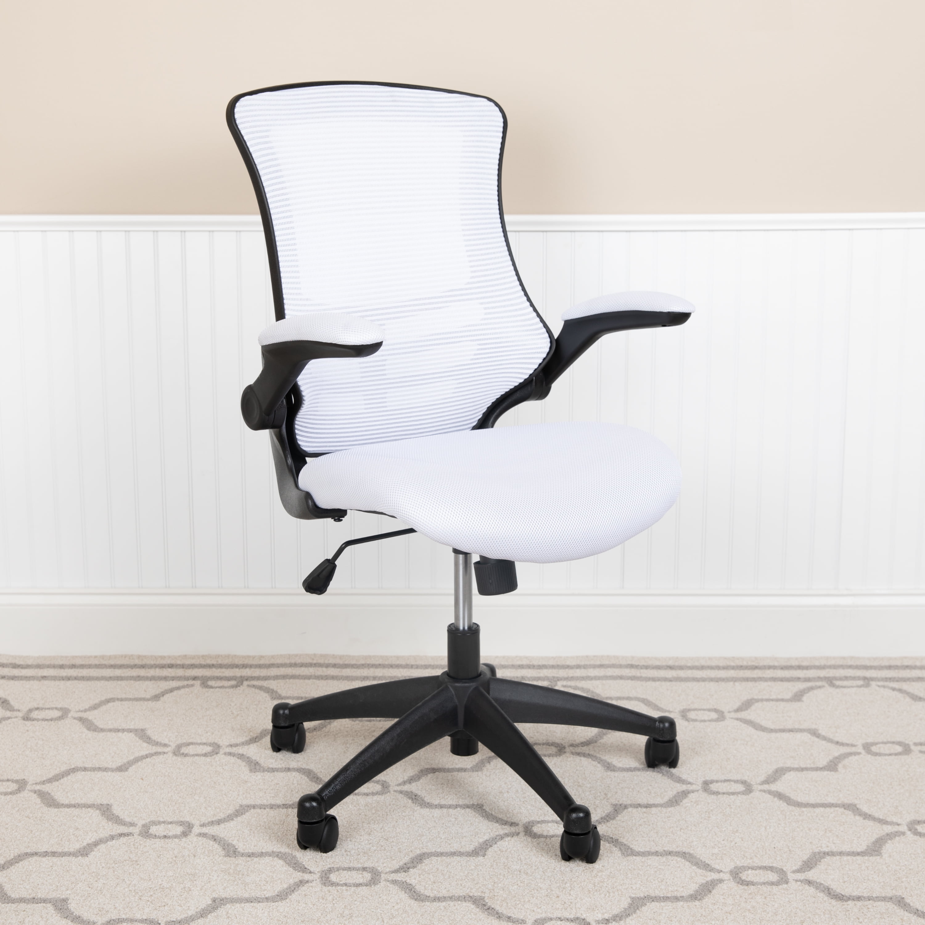 Flash Furniture Mid-Back White Mesh Swivel Ergonomic Task Office Chair