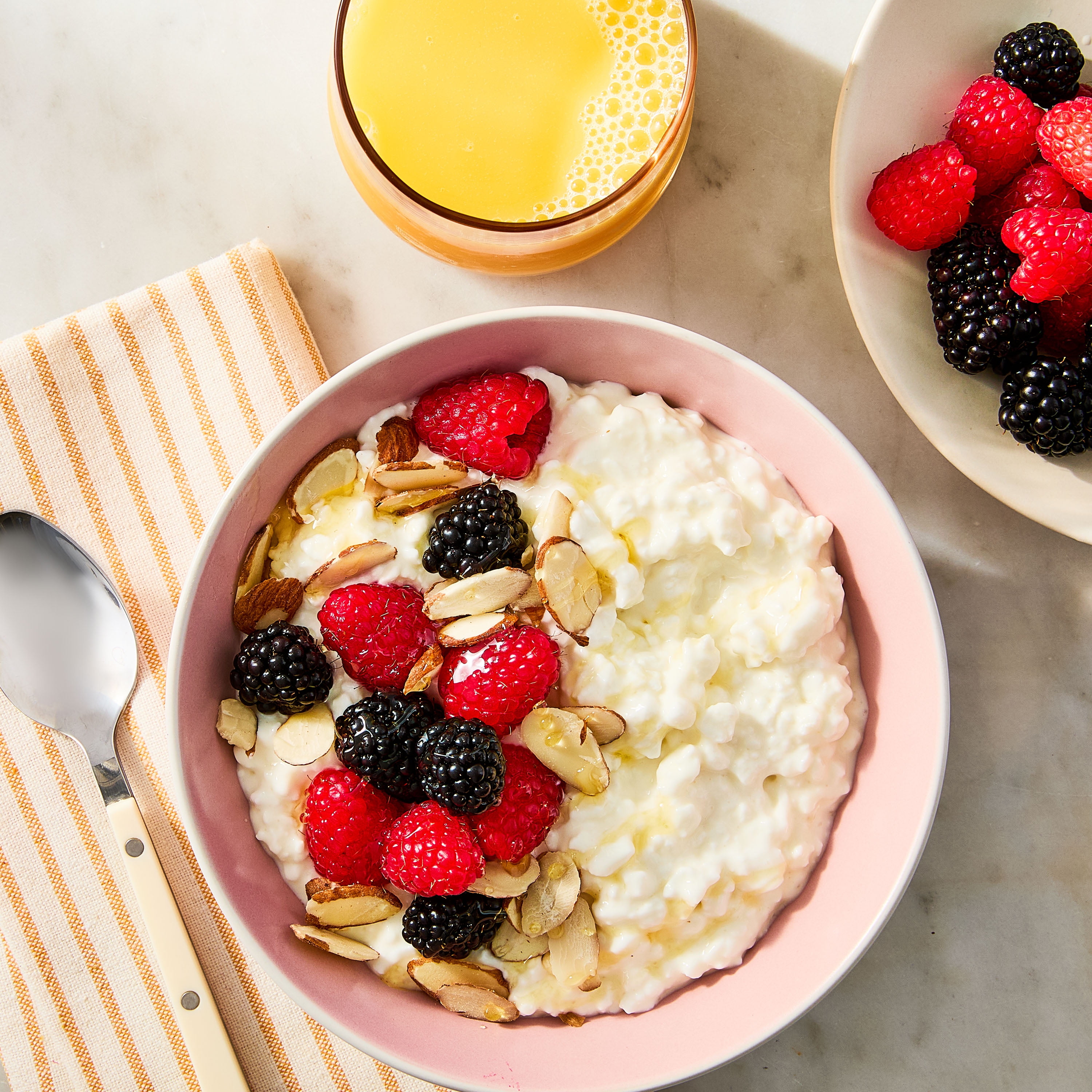 Great Value 2% Milkfat Low-fat Small Curd Cottage Cheese, 24 oz Tub