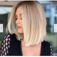 thumbnail image 3 of Peluca de mujer de pelo corto, rubio claro, castaño, mezcla de bob, pelo corto y liso, fibra química, raya en medio, peinado con la cabeza, 3 of 3