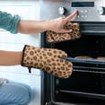 thumbnail image 2 of Leopard Pattern Kitchen Oven Mitt and Pot Holder Sets 2 Pcs for Baking, Cooking and Grilling, Heat Resistant Up To 392 °F, 2 of 7