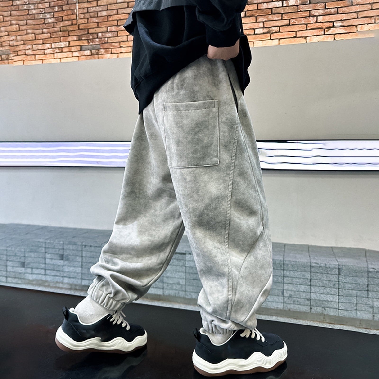 Fgnfyis Boys Winter Lined Thermal Joggers Soft Comfortable Athletic Sweatpants with Thick Warm Inner for Kids Outdoor Activities and Daily Wear Light Gray 14-15 Years