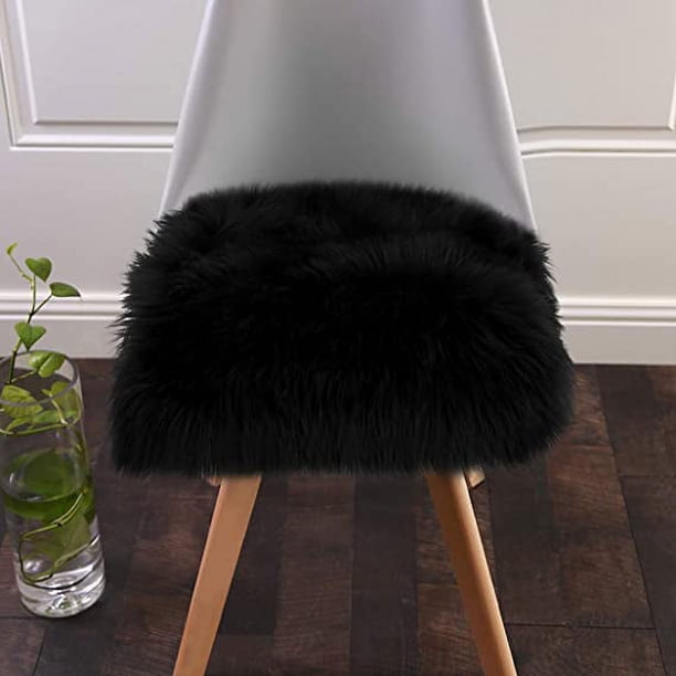 Xiao Hua Funda de piel de oveja sintética negra para silla, cojín supersuave para sala de estar, dormitorio y sofá (50 x 50 cm)
