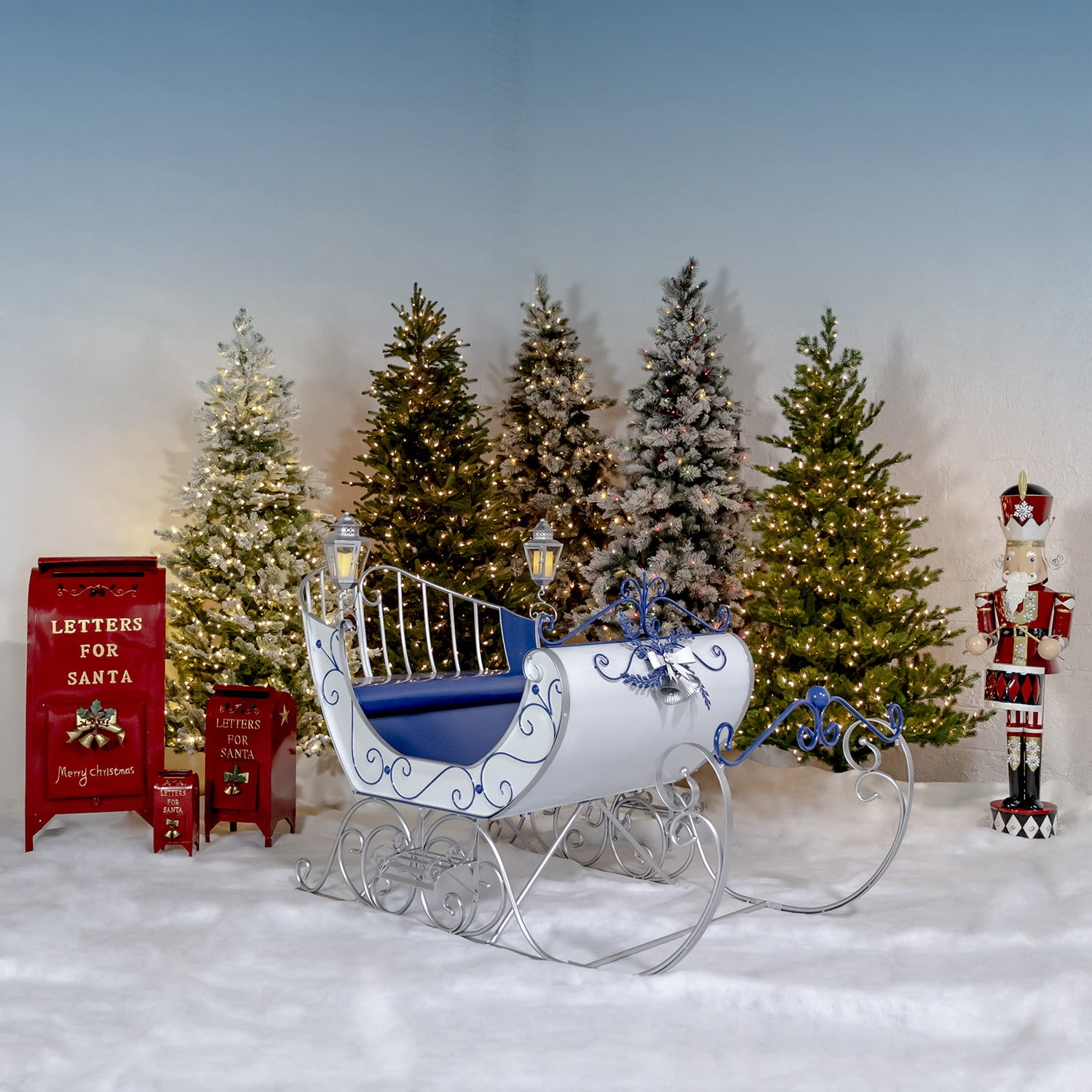 Life-Size Christmas Decorations: A Complete Guide to Holiday Cheer