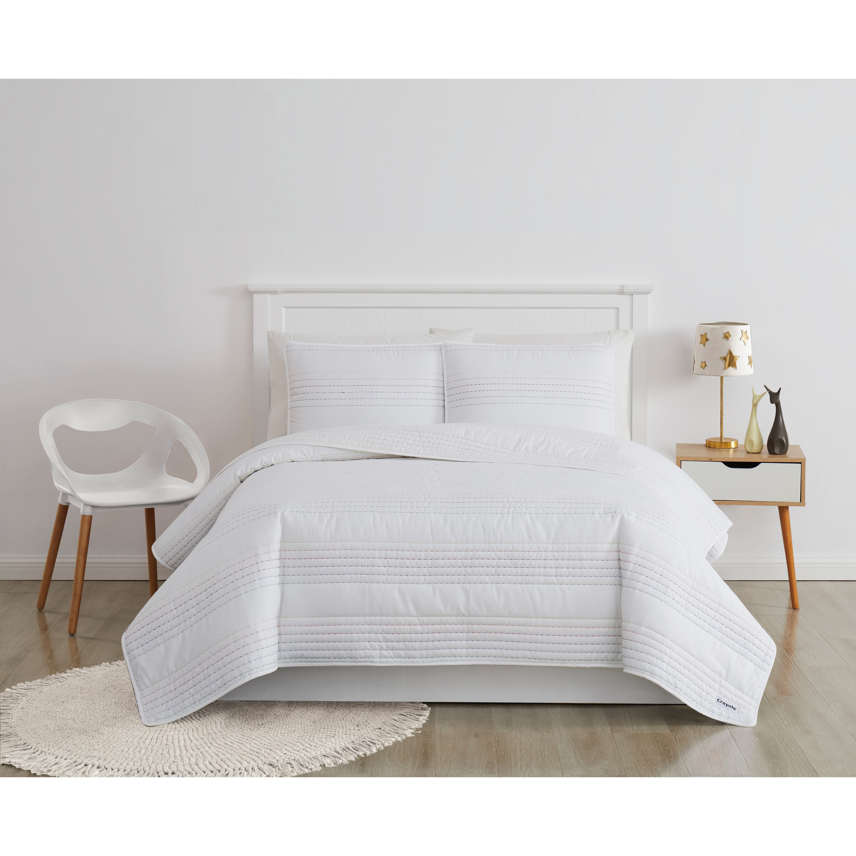 Crayola  Reversible Pick Stitch Quilt Set White Multi - Twin