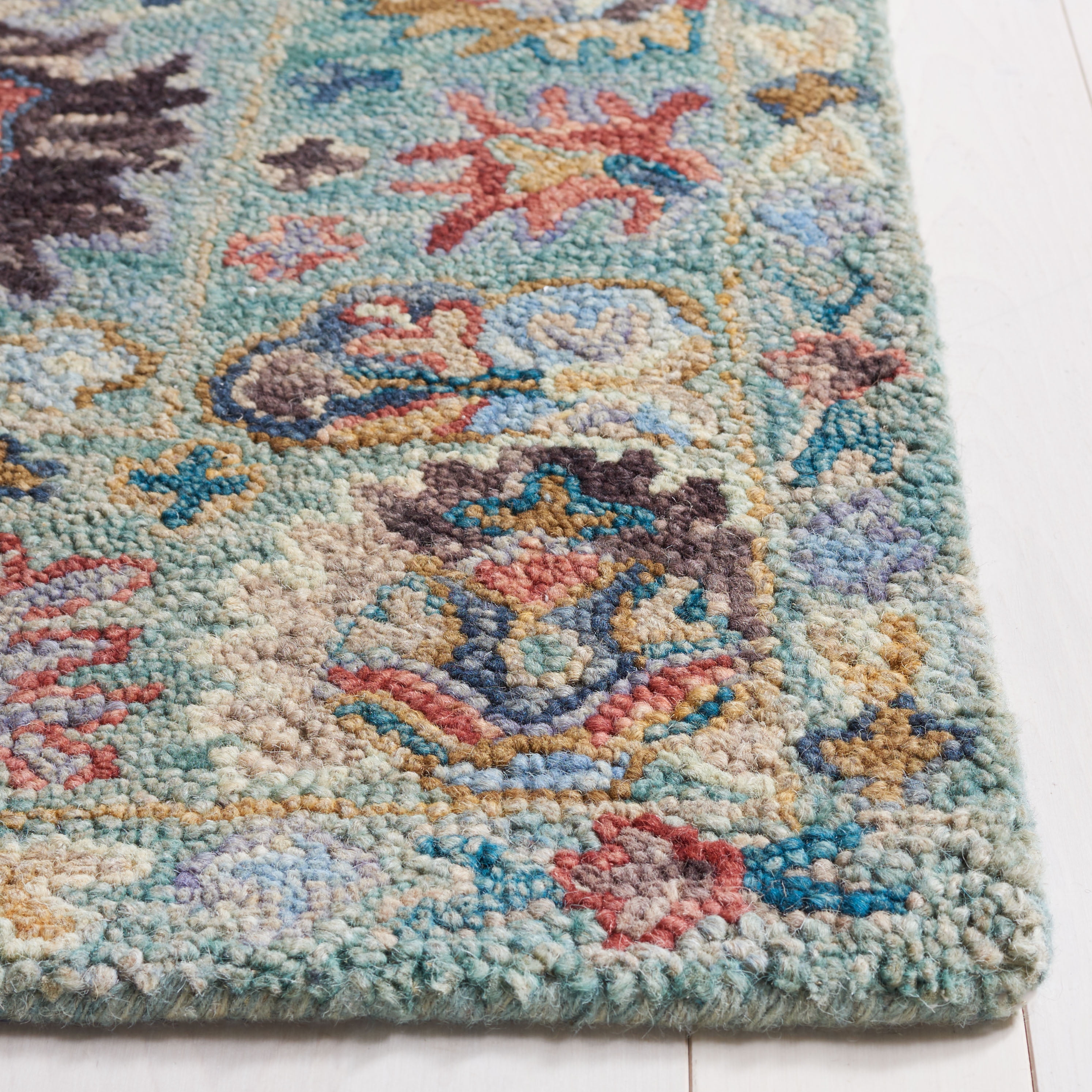 SAFAVIEH Blossom Greta Floral Area Rug, Blue/Rust, 5' x 8'