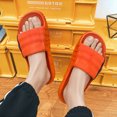 thumbnail image 3 of Qarigey 1 par de toboganes de verano para hombres y mujeres, sandalias portátiles para fiestas en la piscina, estilo informal, zapatillas de Calzado Naranja Tamaño 43-44, 3 of 6