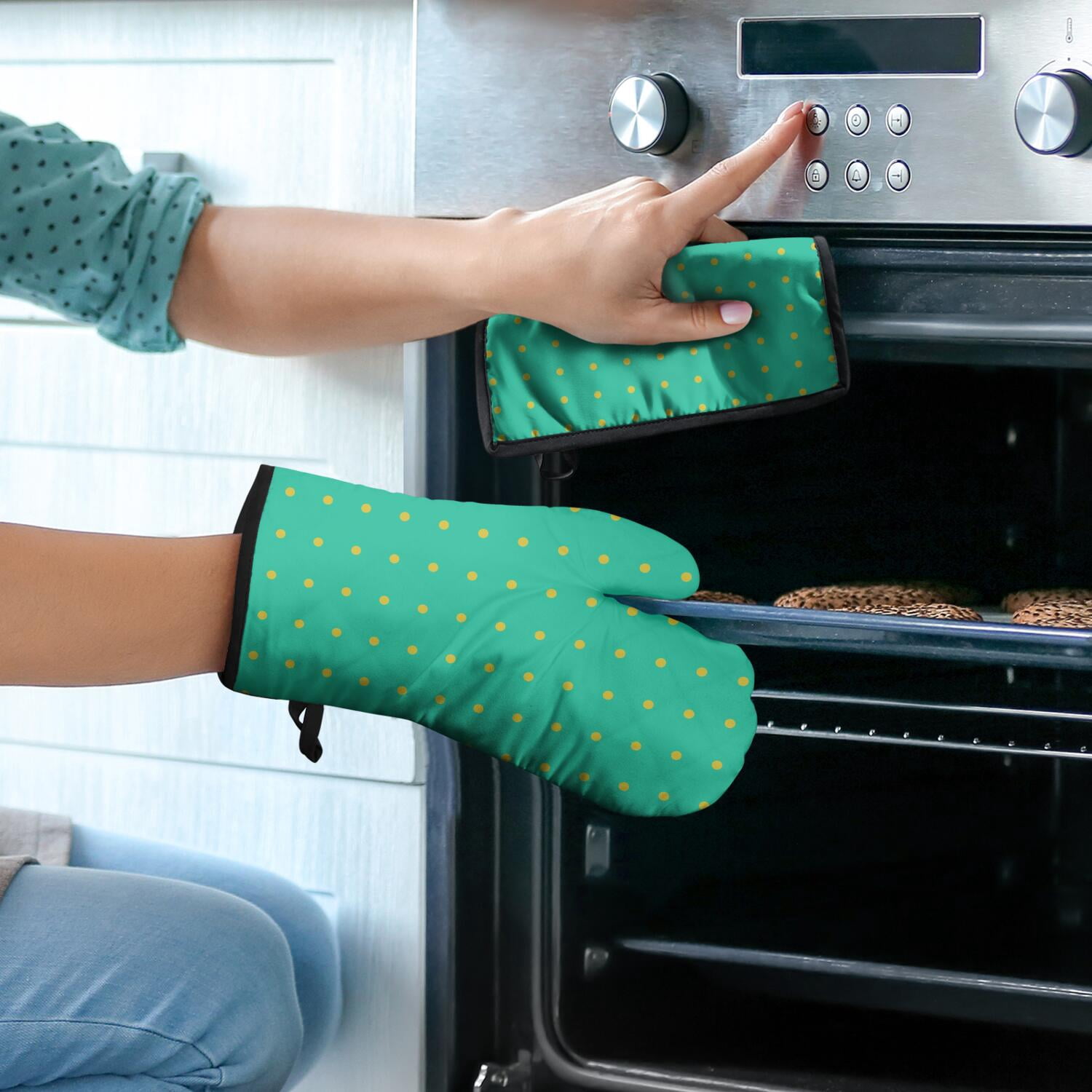 Oven Mitts and Pot Holders Set Of 4, Heat Resistant Kitchen Gloves with Non-Slip Grip, Hanging Loop, Soft Cotton Lining for Baking, Cooking, Grilling, Barbecue