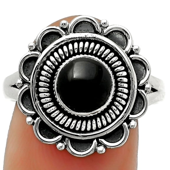 Natural Black Onyx - Brazil 925 Sterling Silver Ring s.7.5 Jewelry R-1256 SDR168546