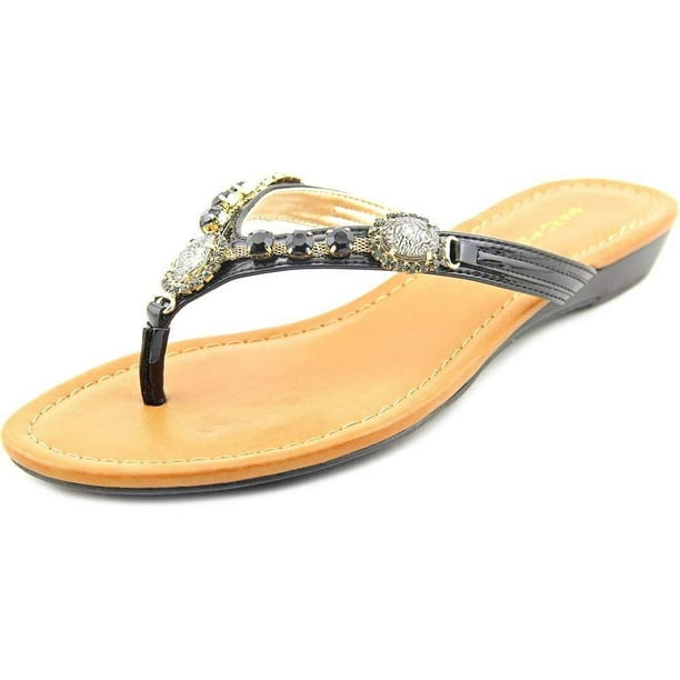 marc fisher thong low heel sandals
