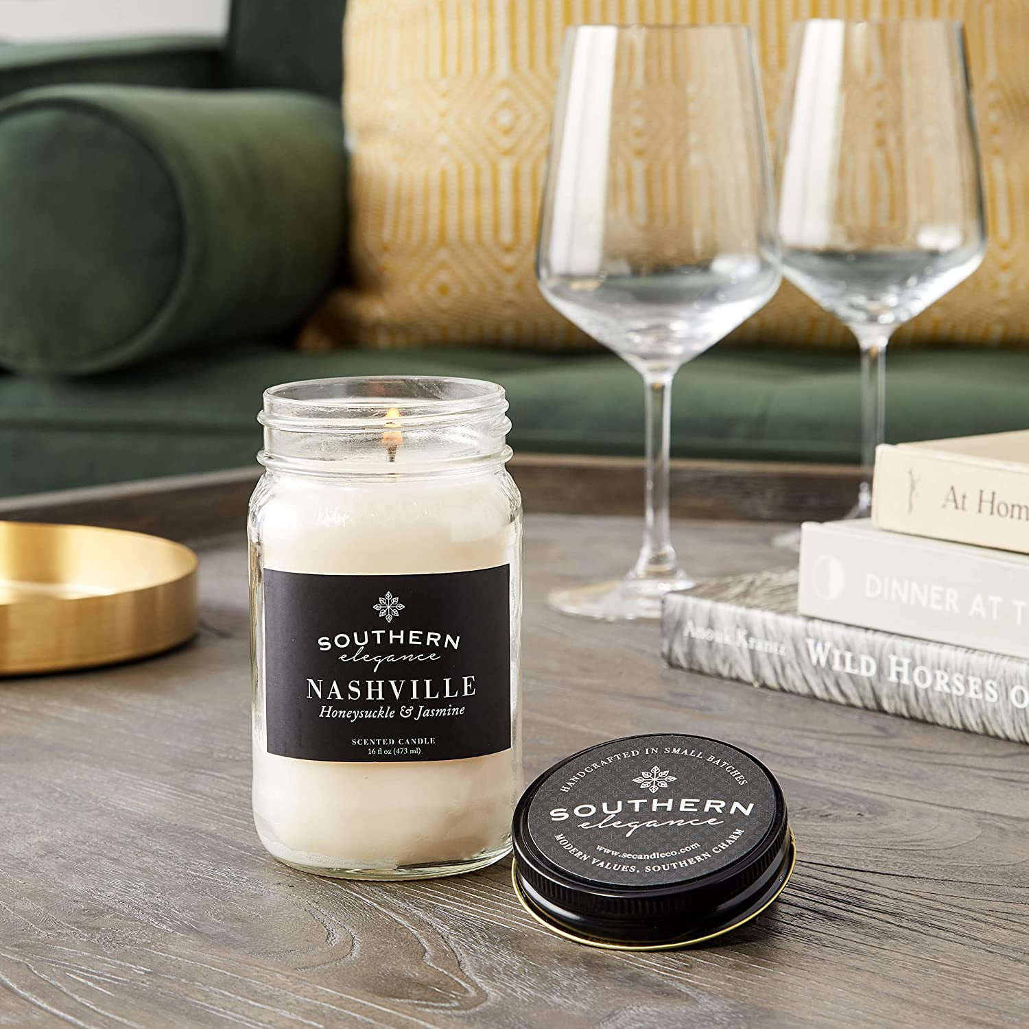 Southern Elegance Nashville: Honeysuckle and Jasmine 16 oz Mason Jar Scented Candle