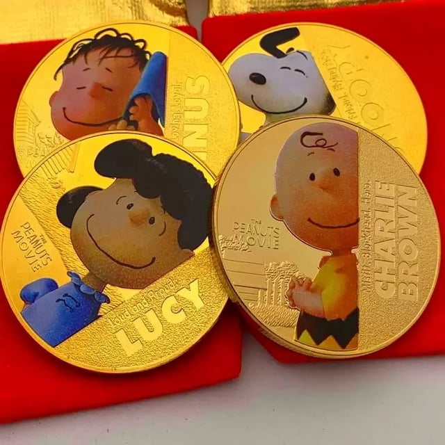 Nuevas monedas conmemorativas de la película Snoopy, Peanuts, Charlie Brown, moneda de metal de color dorado, figura de anime, juguetes de regalo de cumpleaños para niños