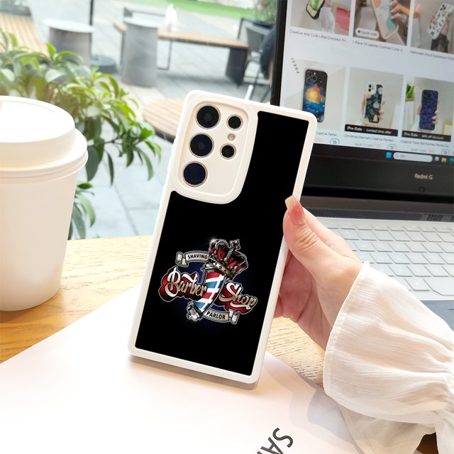 ¡Haz que tu iPhone se destaque con adorables pegatinas y estuches modernos para iPhone 15 Pro Max, 14, 13, 12 Pro y 11!