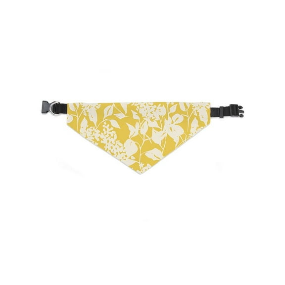 Plain Floral Wallpaper Pattern Bandana -Image by Shutterstock, Medium