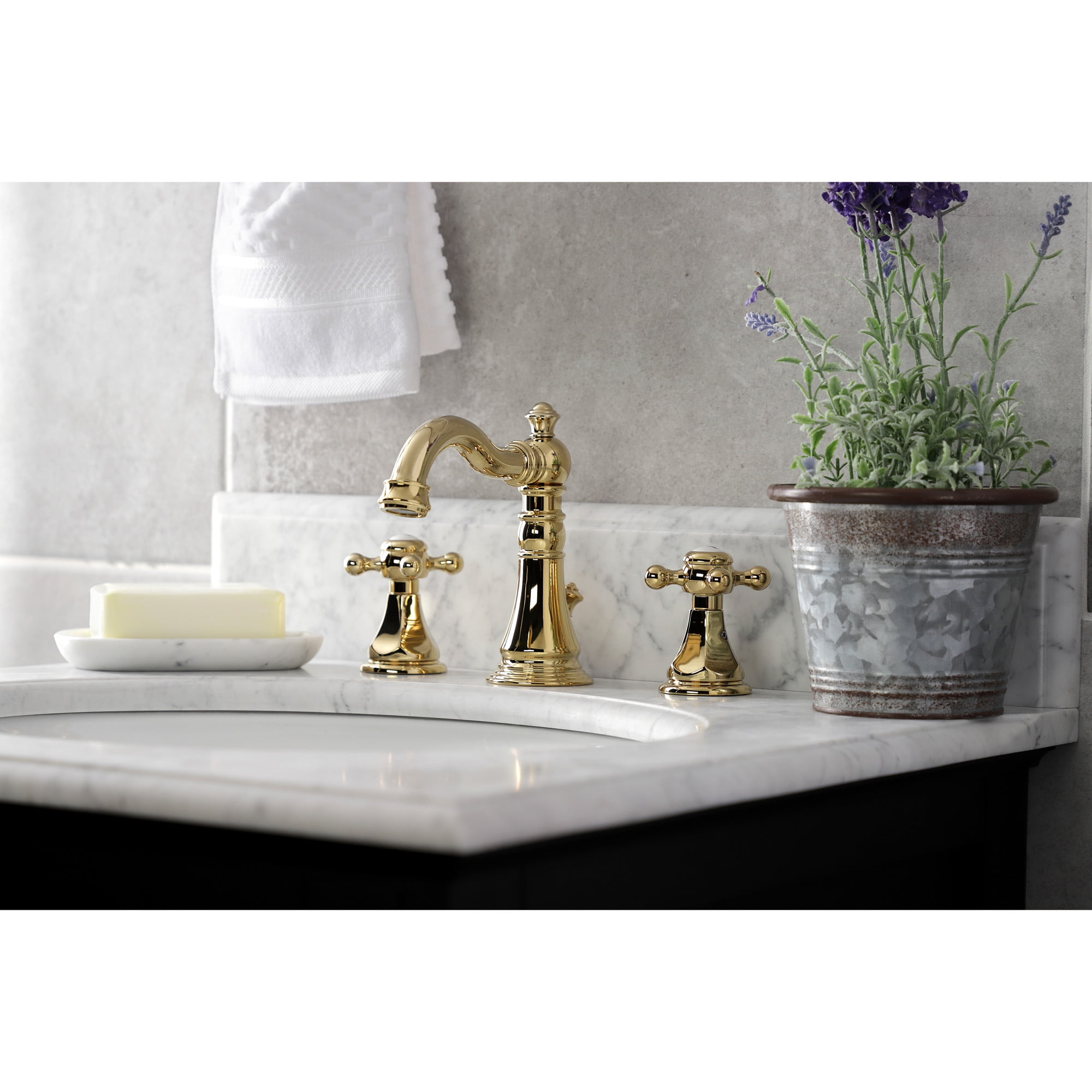 Kingston Brass FSC1972BX Metropolitan Widespread Bathroom Faucet with Pop-Up Drain, Polished Brass