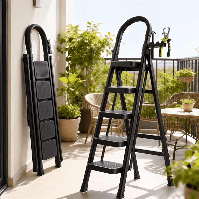 Large 5-Step Black Step