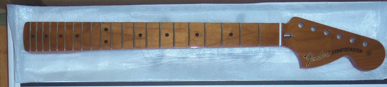 Fender® Vintera 70`s Mod Roasted Maple Strat Neck~9.5" Radius~70`s "C"~Brand New