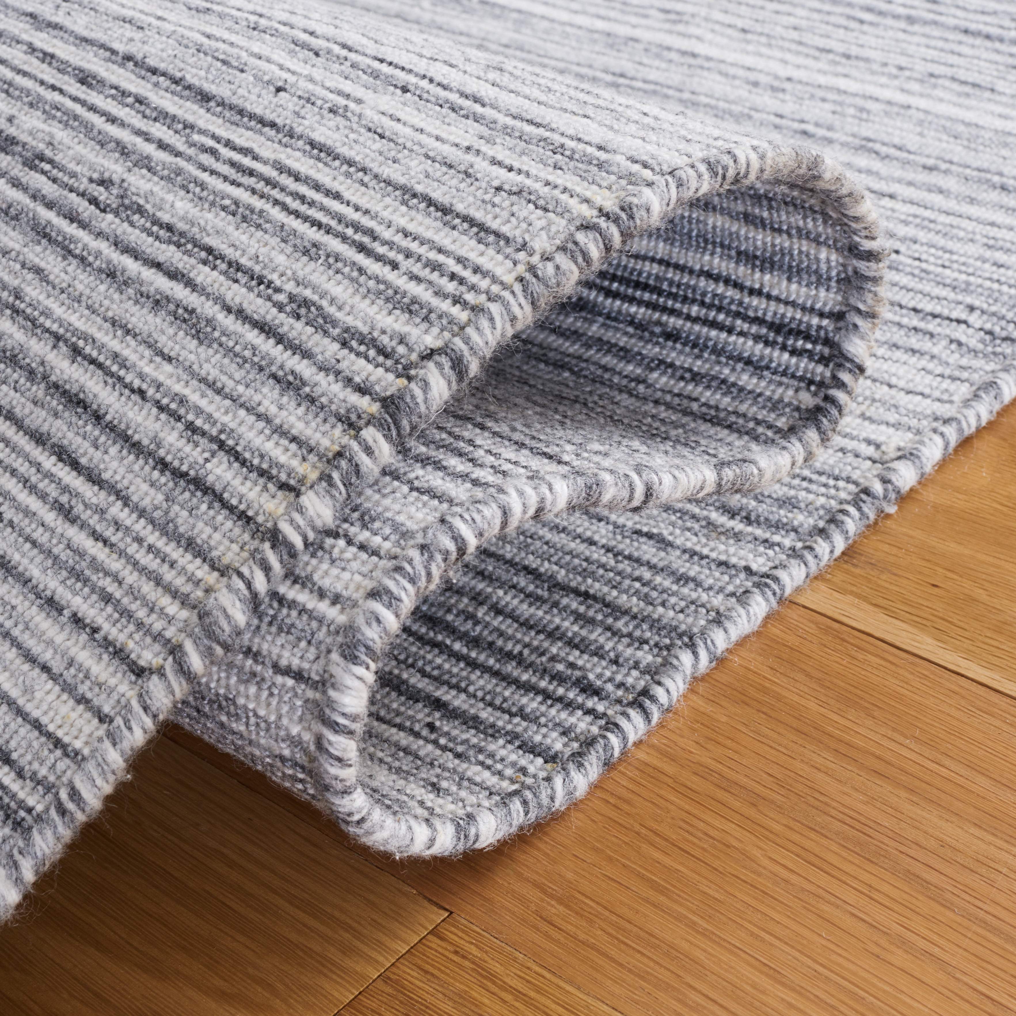 SAFAVIEH Kilim Cemal Striped Polyester Area Rug, Dark Grey, 8' x 10'