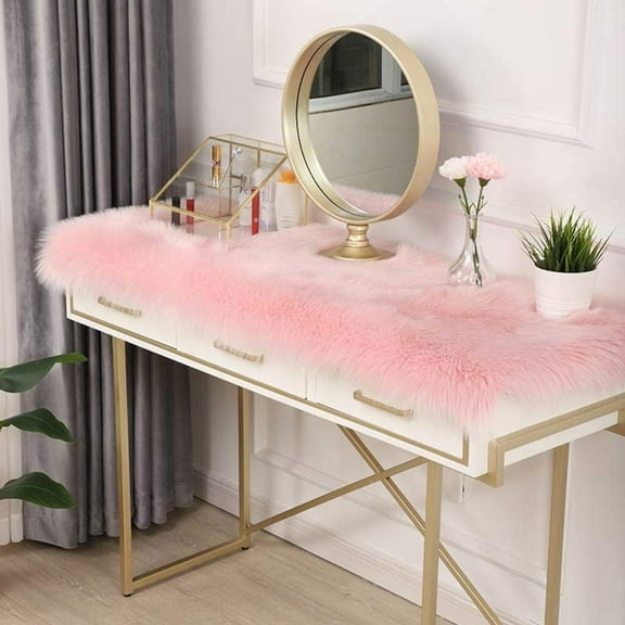 Nvzi Solid Color Plush Table Runner,Faux Sheepskin Decorative Shaggy Dresser Scarf,Not-Slip Desk Pad Food for Christmas Weddin,Luxury False Fur Dresser Tablecloth-Light Pink 40x80cm(16x31inch)