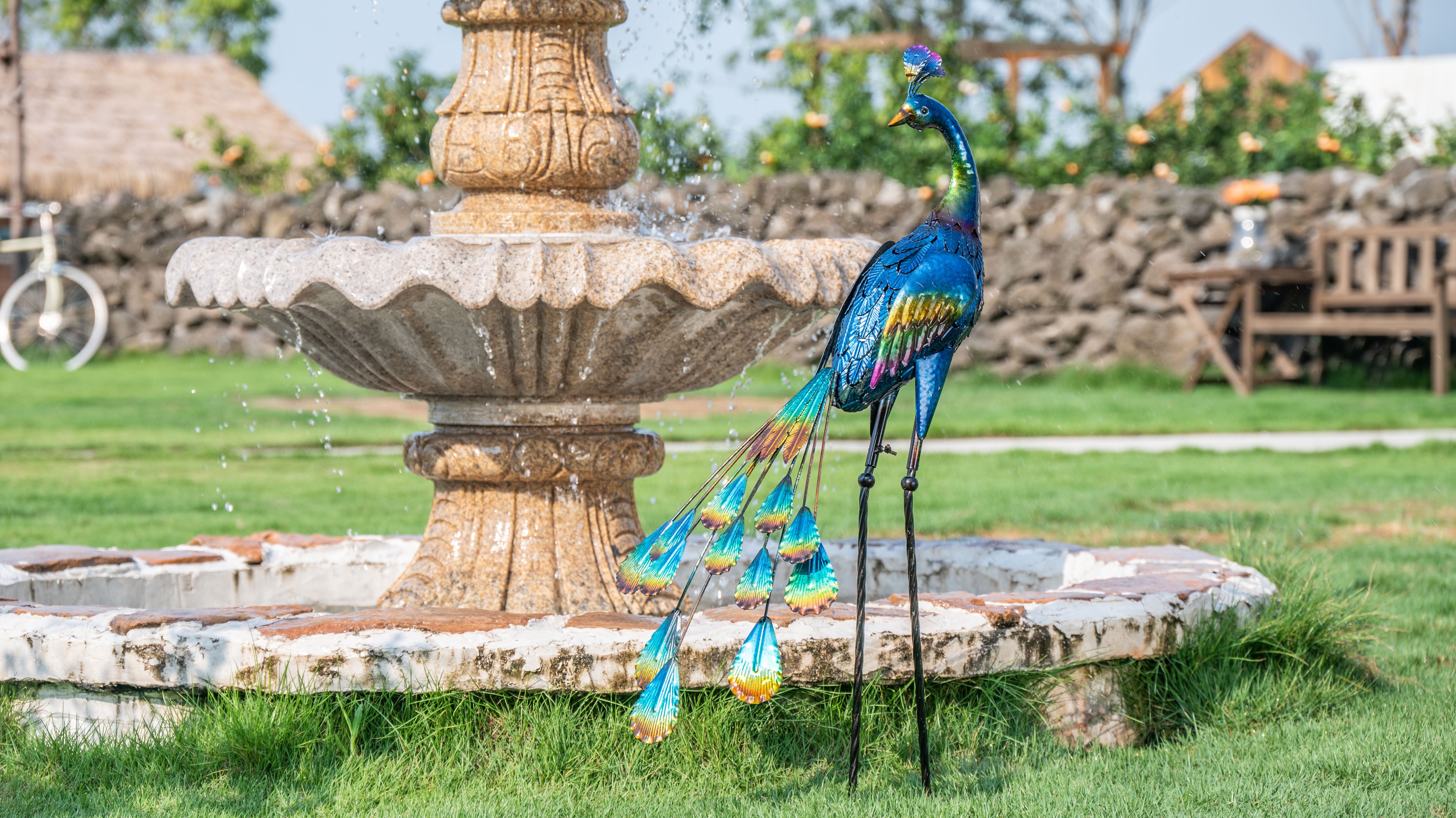 Teresa's Collections 35.04''H Large Peacock Garden Sculpture & Statue for Outdoor Decor Sturdy Metal Yard Art for Garden Decor Tall Blue Lawn Ornament for Party Patio Lawn Decor