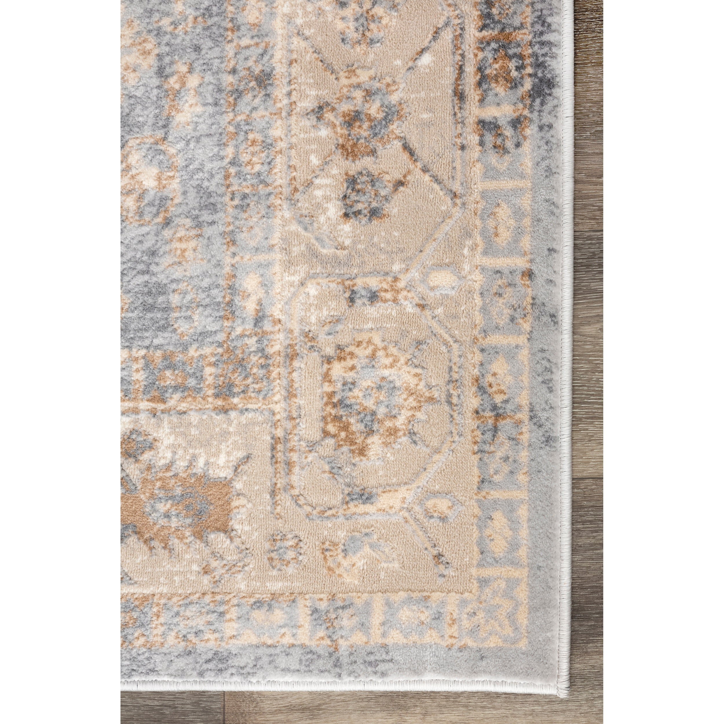 nuLOOM Vintage Giada Area Rug, 4' 3" x 6', Beige