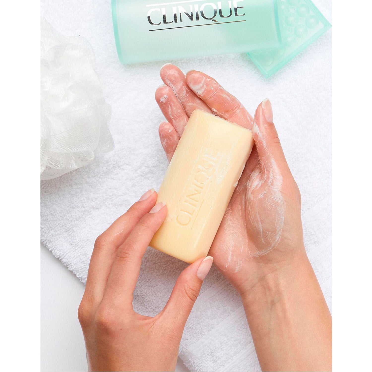 Clinique 3 Little Soaps with Travel Dish, Mild 5.2 oz
