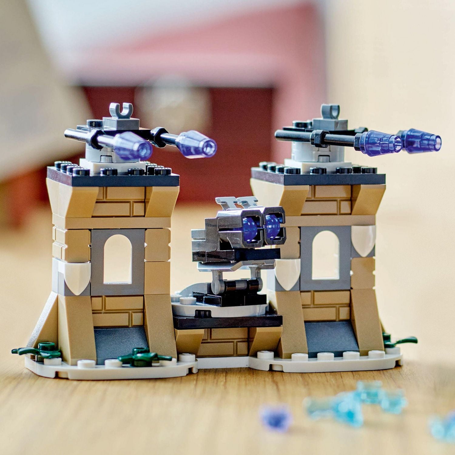 LEGO Marvel Iron Man & Iron Legion vs. Hydra Soldier Avengers Toy, Marvel Gift for Young Super Heroes, 76288, Includes 135 Pieces, Ages 6+