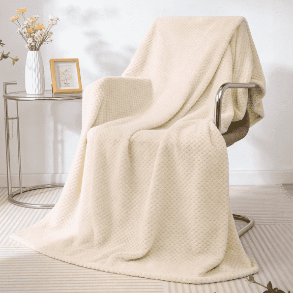 Cshidworld Lightweight Throw Blanket, Soft Breathable Summer Blanket for Air Conditioned Rooms, Waffle Weave Blanket for Couch Sofa Bed Bedroom Office and Home Decor, Beige