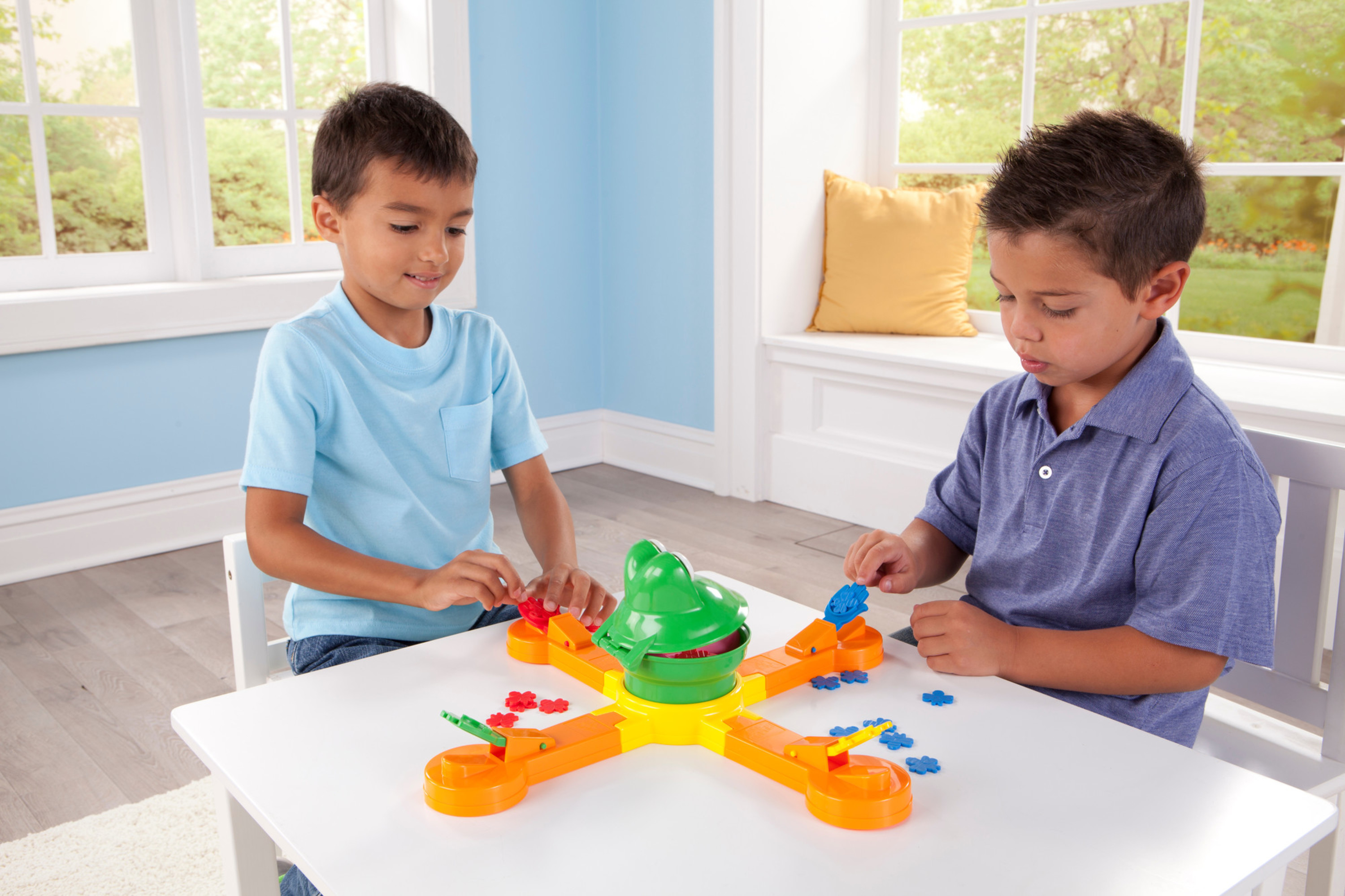 Mr. Mouth Feed The Frog Classic Family Game, Fly Flicking Fun Game For Kids, Ages 5+