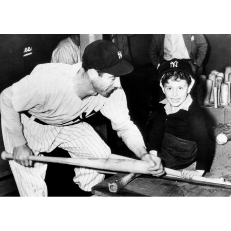 Joe Dimaggio Shows His Son History (36 x 24) | Walmart Canada