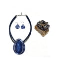 thumbnail image 2 of Conjunto Clásico de Collar, Areneros y Pulsera con Corona Azul de Corazón Marino, 2 of 5