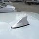 thumbnail image 2 of Antena de aleta de tiburón universal para coche, señal de radio AM FM, antena decorativa para techo El 17x7.5x6cm, 2 of 8
