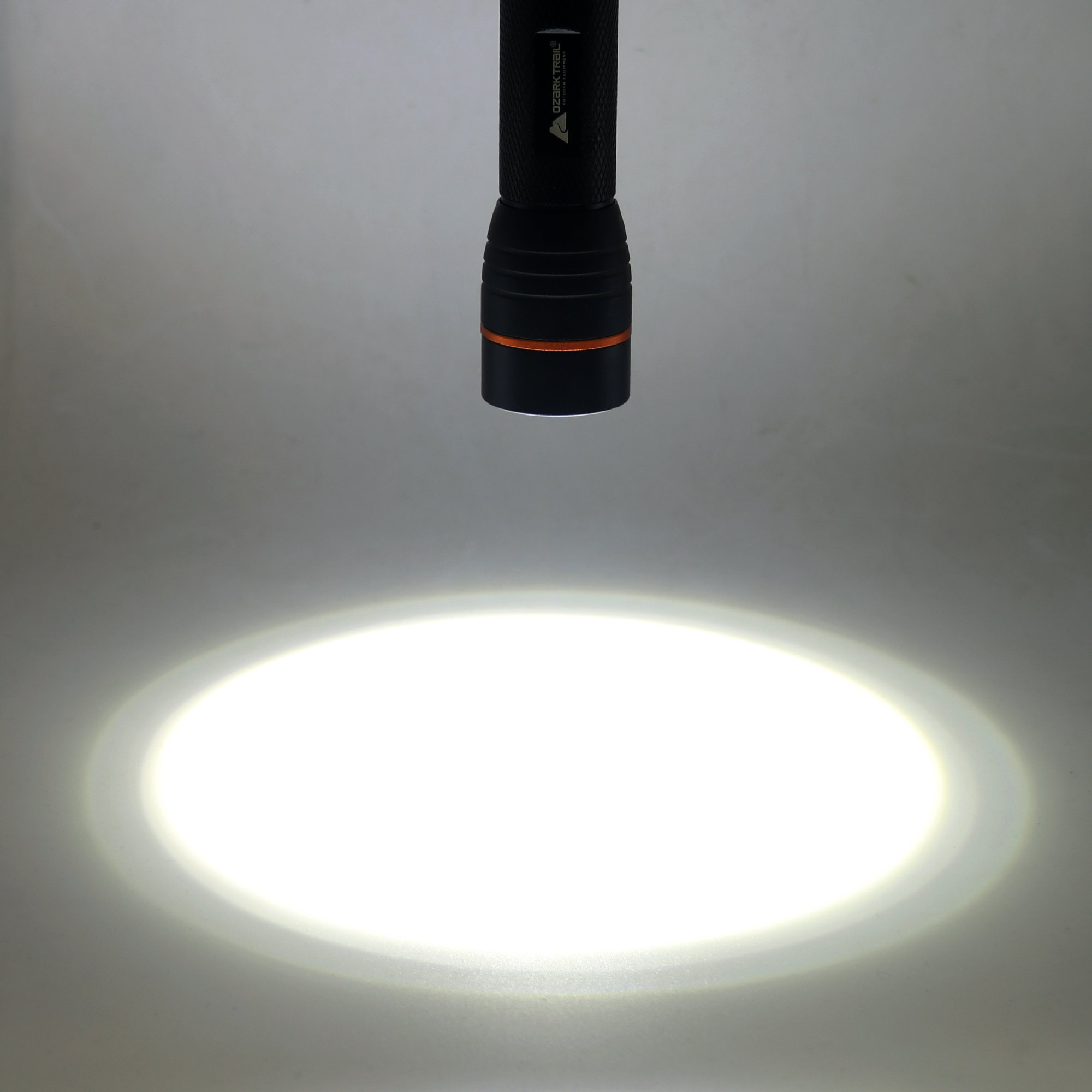 Ozark Trail LED Flashlight, 400 Lumens - image 5 of 7